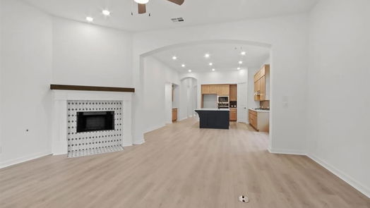 Conroe 1-story, 4-bed 964 Terlingua Creek Drive-idx