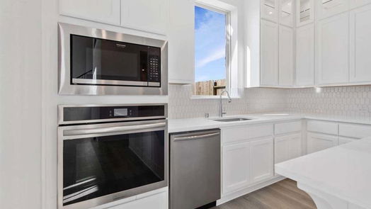 Cypress 2-story, 3-bed 11231 N Buchanan Coves Junction E-idx