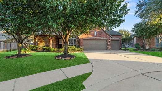 Houston 2-story, 4-bed 9006 Cobble Falls Court-idx