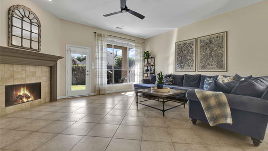 Humble 1-story, 3-bed 14310 Andrews Ridge Lane-idx