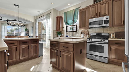 Humble 1-story, 3-bed 14310 Andrews Ridge Lane-idx
