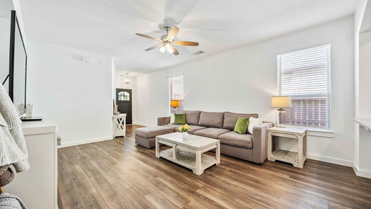 Humble 1-story, 3-bed 16422 Apache Woods Way-idx