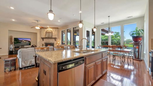 League City 2-story, 5-bed 2812 Pergola-idx