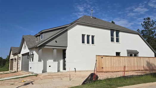 Magnolia 2-story, 4-bed 26324 Golden Pass Loop-idx