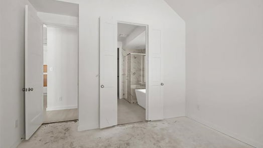 Magnolia 2-story, 4-bed 26324 Golden Pass Loop-idx