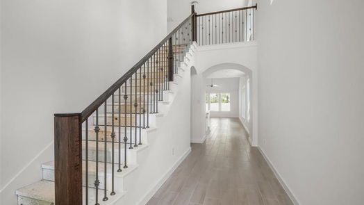 Magnolia 2-story, 4-bed 26324 Golden Pass Loop-idx