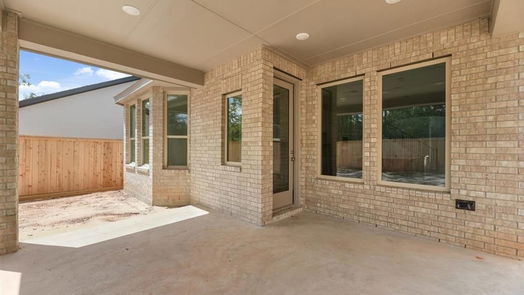 Magnolia 2-story, 4-bed 26413 East Skylight Brook Circle-idx