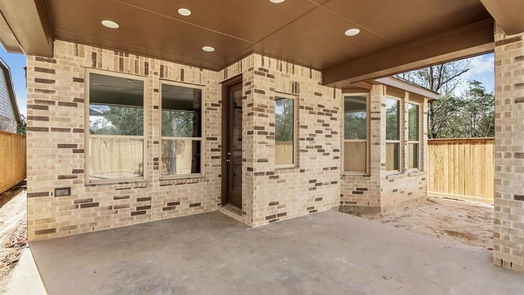 Magnolia 2-story, 4-bed 26328 Golden Pass Loop-idx