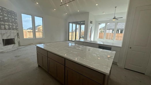 Manvel 1-story, 4-bed 5214 NE Fremont Club SW-idx