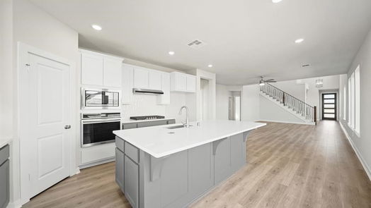 Manvel 2-story, 4-bed 5210 Murillo Drive-idx