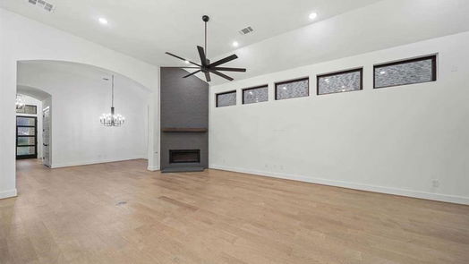 Missouri City null-story, 4-bed 10414 Silver Shore Drive-idx