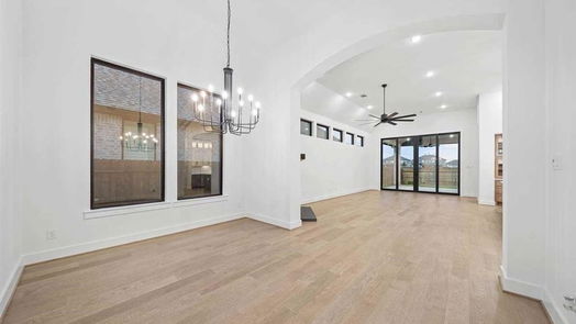 Missouri City null-story, 4-bed 10414 Silver Shore Drive-idx