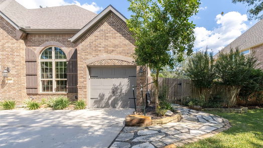 Montgomery 2-story, 5-bed 107 Hawkwatch Drive-idx