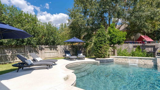 Montgomery 2-story, 5-bed 107 Hawkwatch Drive-idx