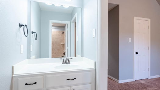 Montgomery 2-story, 5-bed 107 Hawkwatch Drive-idx