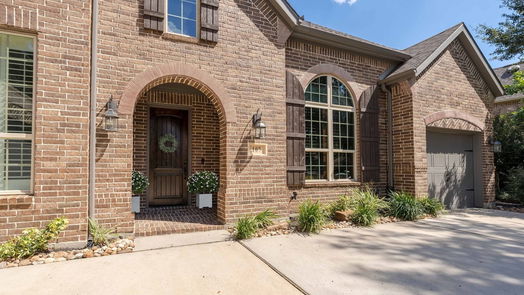 Montgomery 2-story, 5-bed 107 Hawkwatch Drive-idx