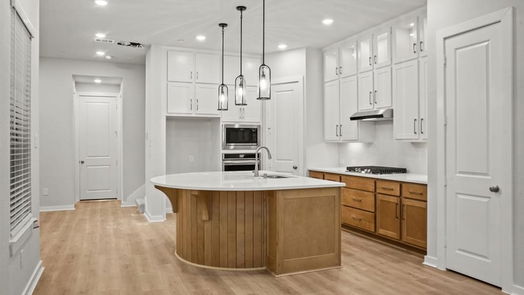 Montgomery 2-story, 3-bed 2764 Woodforest Parkway N-idx