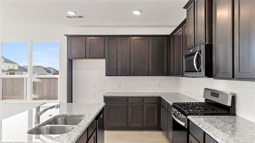 Fulshear 1-story, 3-bed 32442 Fly Fish Way-idx