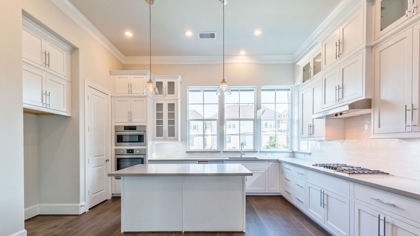 Houston 3-story, 3-bed 1019 Golden Nectar Lane-idx