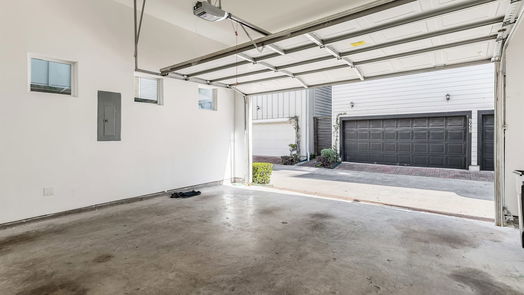 Houston 3-story, 3-bed 8673 Green Kolbe Lane-idx