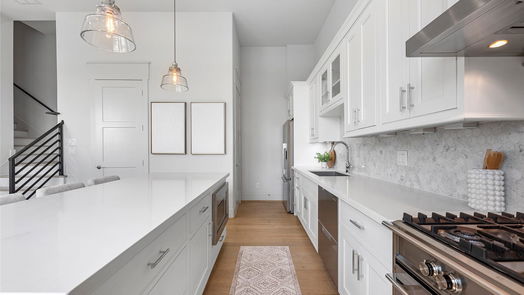 Houston 4-story, 3-bed 1207 Hickory Street G-idx