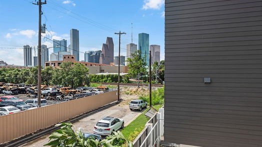 Houston 4-story, 3-bed 1207 Hickory Street G-idx