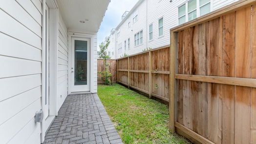 Houston 3-story, 3-bed 819 Bringhurst Street-idx