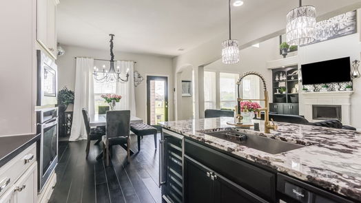 Houston 2-story, 5-bed 9922 Anastasia Trail-idx