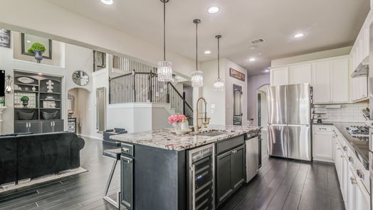 Houston 2-story, 5-bed 9922 Anastasia Trail-idx