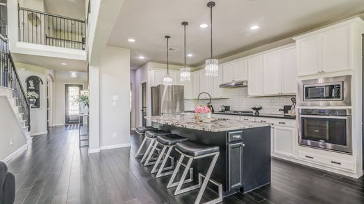 Houston 2-story, 5-bed 9922 Anastasia Trail-idx