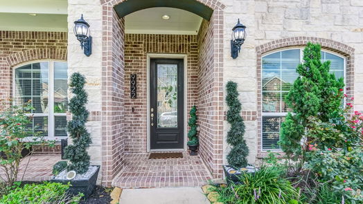 Houston 2-story, 5-bed 9922 Anastasia Trail-idx