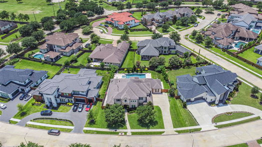 Richmond 2-story, 5-bed 11415 Lago Verde Drive-idx