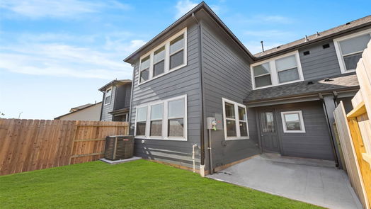 Pasadena 2-story, 3-bed 5519 Hyde Park Drive-idx