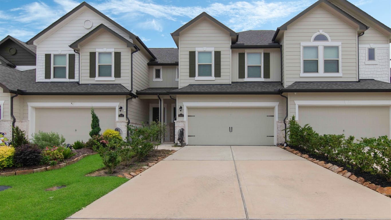 Pasadena 2-story, 3-bed 5533 Evanston Lane-idx