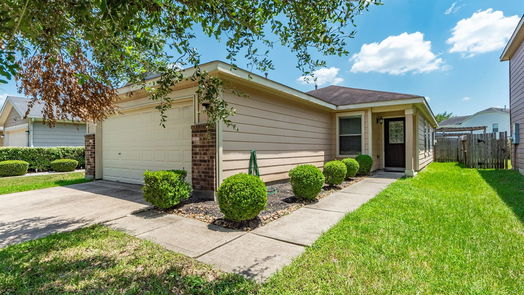 Houston 1-story, 3-bed 826 Staffordale Manor Lane-idx