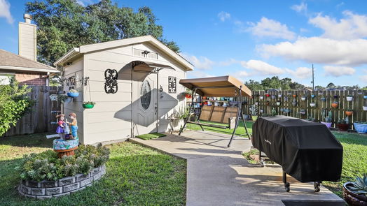 Houston 2-story, 4-bed 17611 Glenmorris Drive-idx