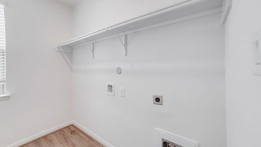 Humble 2-story, 4-bed 10634 Hidden Arrow Court-idx