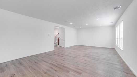 Humble 2-story, 4-bed 10634 Hidden Arrow Court-idx
