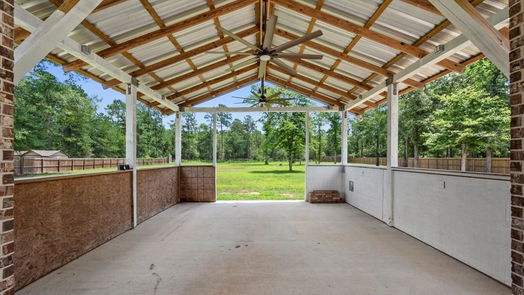 Conroe 2-story, 4-bed 16085 Deer Pines Drive-idx