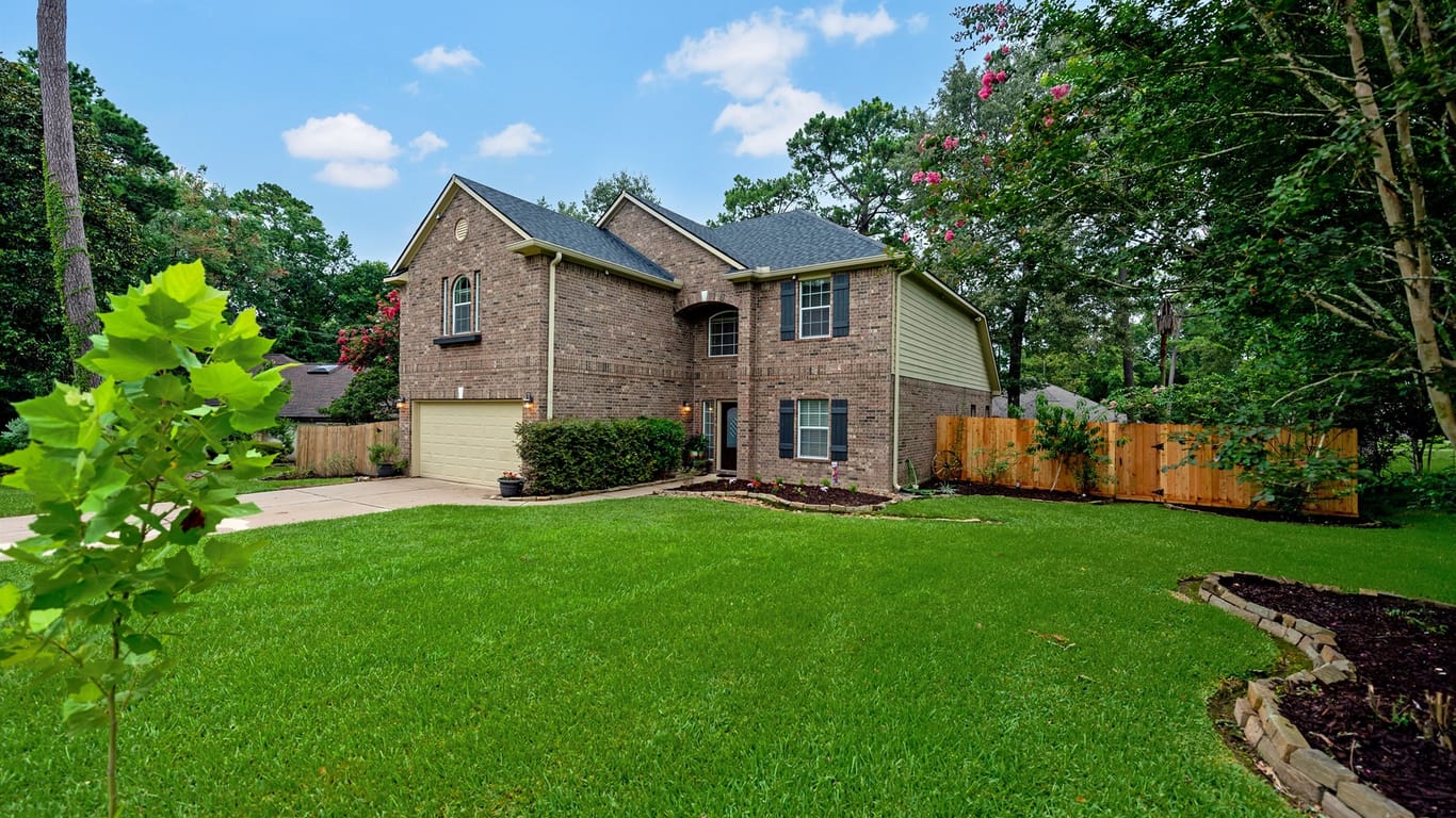 Crosby 2-story, 4-bed 16506 E Kingscoate Drive-idx