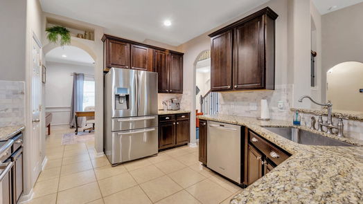 Crosby 2-story, 4-bed 16506 E Kingscoate Drive-idx