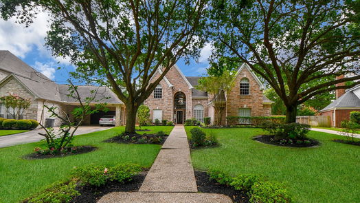 Houston 2-story, 5-bed 5206 Summer Snow Drive-idx