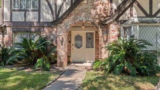 Houston 2-story, 5-bed 903 Glouchester Lane-idx