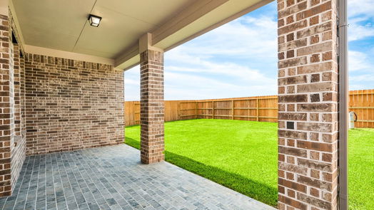 Humble 2-story, 5-bed 13030 Mid Stocket Drive-idx
