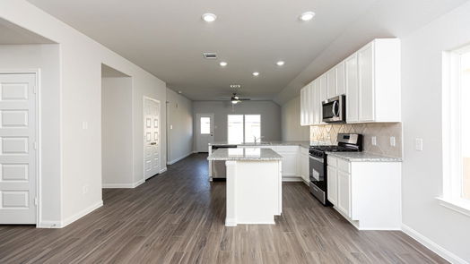 Conroe null-story, 3-bed 16945 Hazelnut Drive-idx