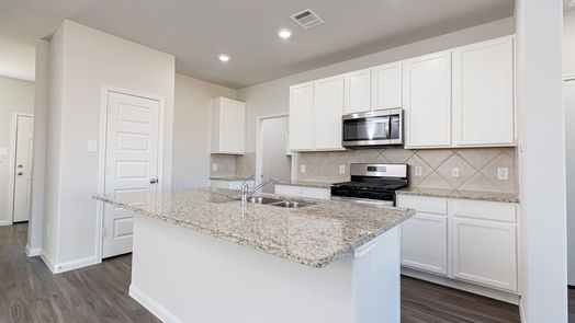 Conroe 2-story, 4-bed 16949 Hazelnut Drive-idx