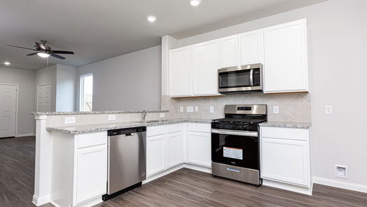 Conroe 2-story, 4-bed 16956 Hazelnut Drive-idx