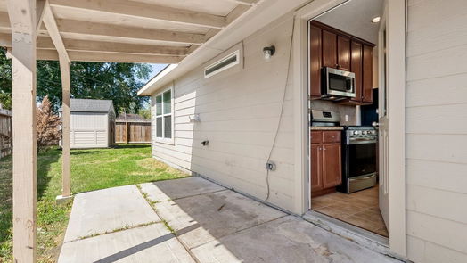 Houston 1-story, 4-bed 11858 Red Hummingbird Drive-idx