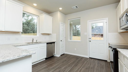 Montgomery 2-story, 4-bed 13418 Raintree Drive-idx