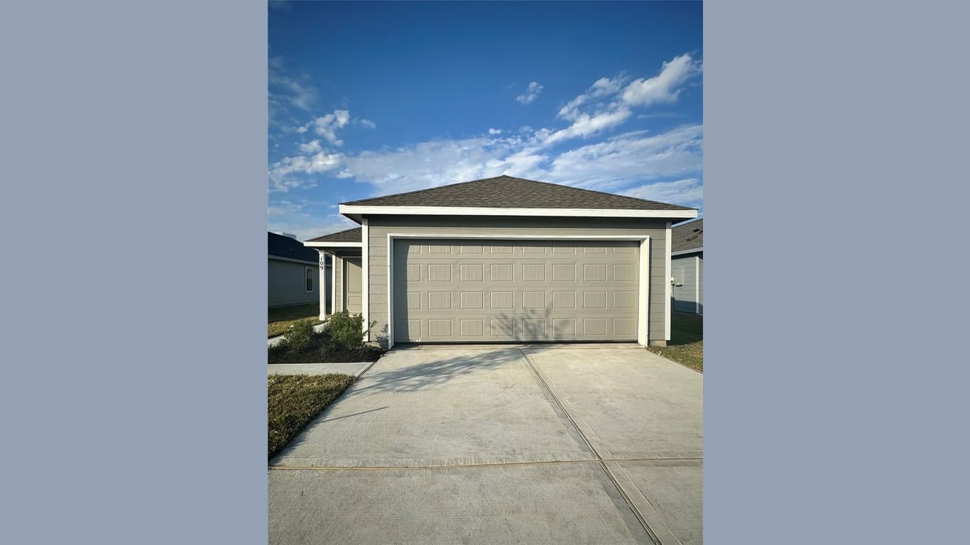 Angleton 1-story, 3-bed 109 Lisa Marie Drive-idx